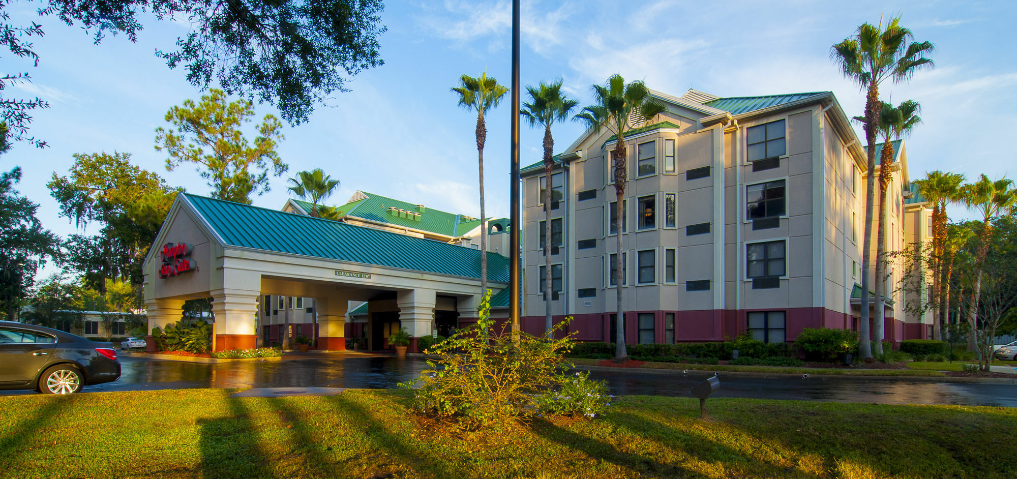 Hampton Inn & Suites Tampa-North מראה חיצוני תמונה