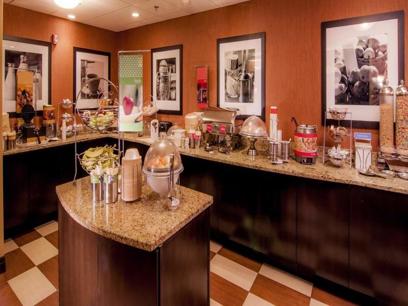 Hampton Inn & Suites Tampa-North מראה חיצוני תמונה